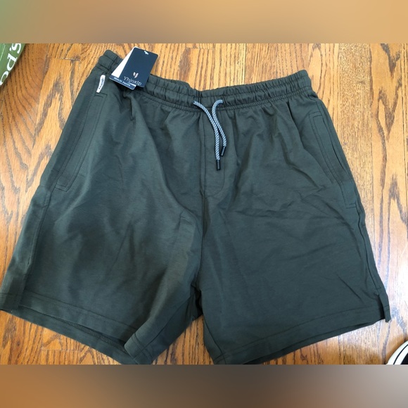 ynjoxlp Other - NWT  YNJOXLP Army Green Performance Shorts  Size L